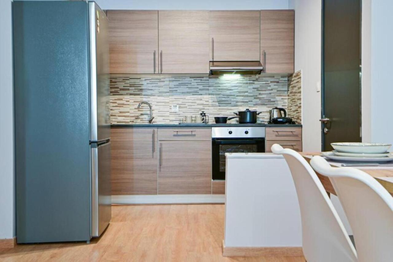 Modern Flat In The Heart Of Port Of Piraeus Leilighet Eksteriør bilde